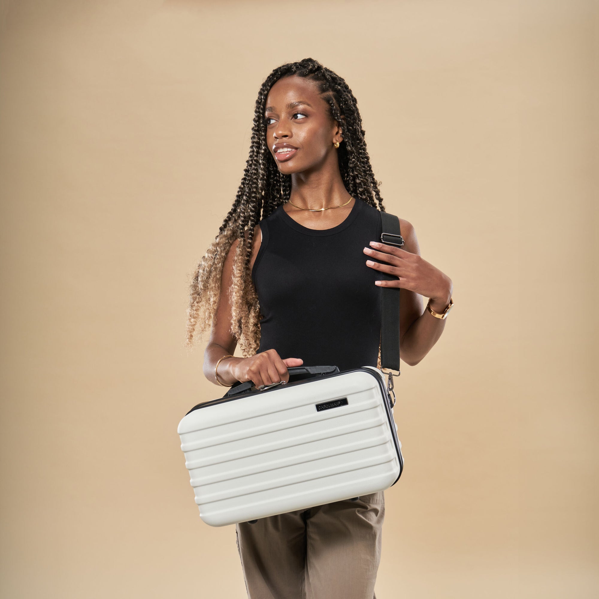 Anode 20L Vanity Case - 40x20x25 cm | Ryanair Cabin Bag – Cabin Max