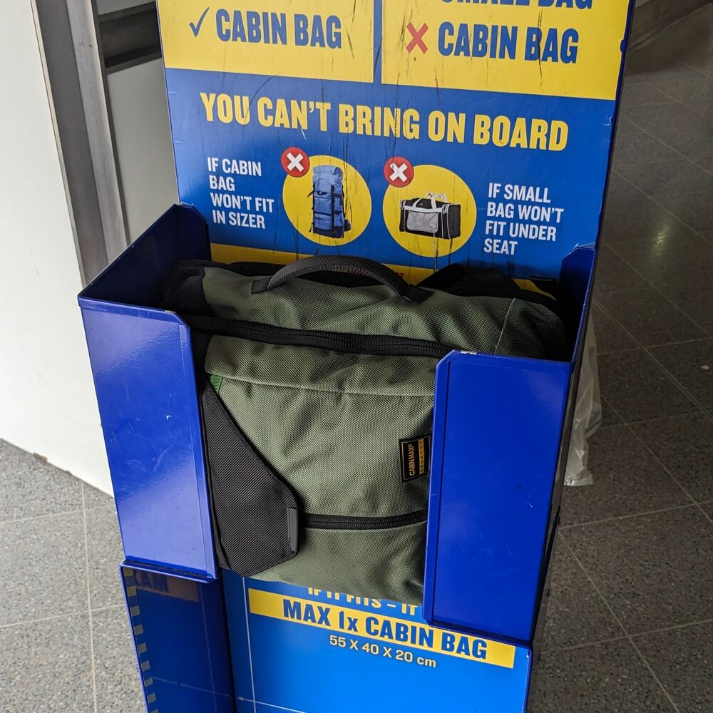Ryanair Under Seat Bag Size Under Seat Ryanair New Cabin Baggage