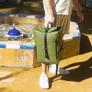 Iseo Rolltop Backpack - 40x20x25 cm Ryanair Underseat - Cabin Max