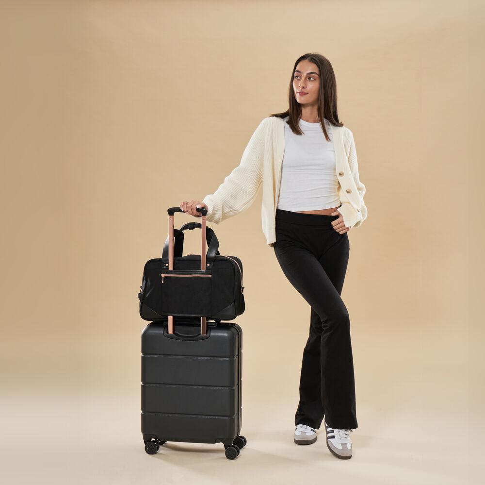 Carry On Set with the Seville Suitcase and 30L Vela holdall - Black - Cabin Max